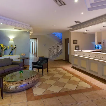Ismaros Hotel