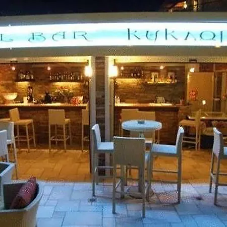 Otel Ismaros Marónia